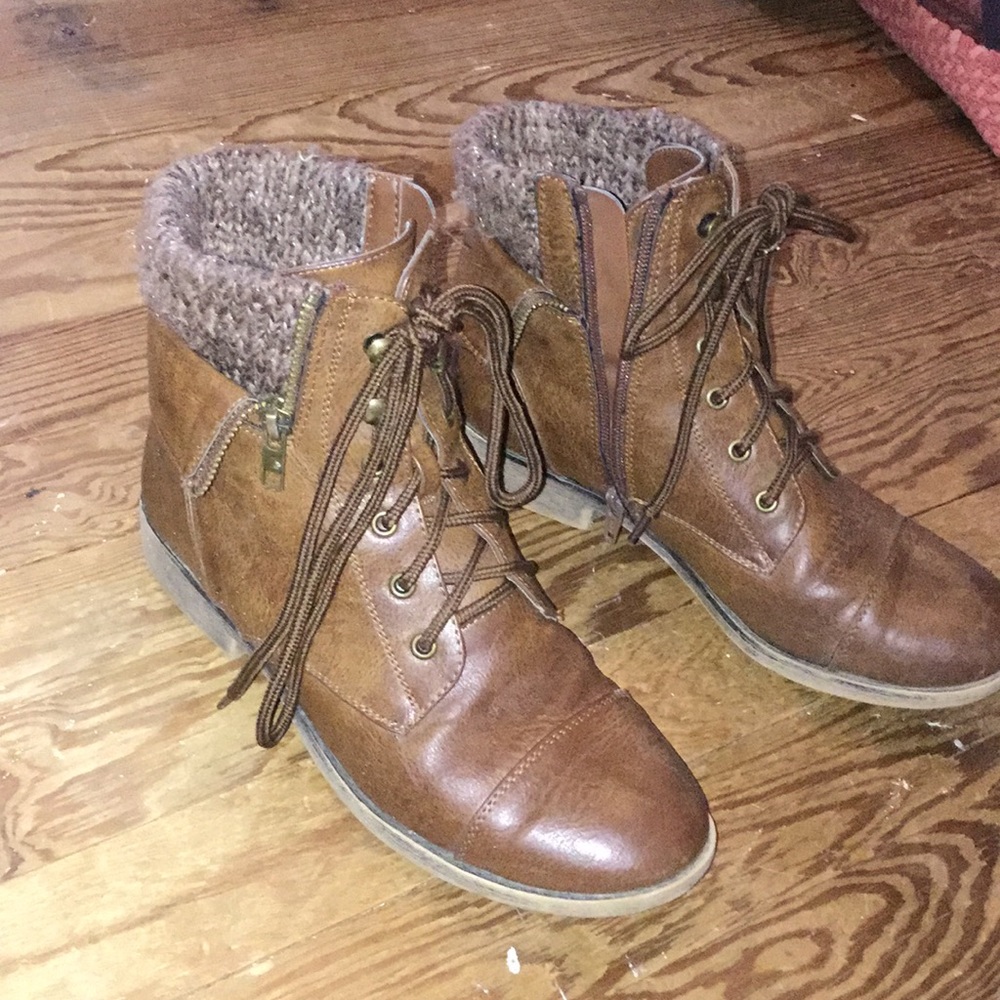 Brown boots
